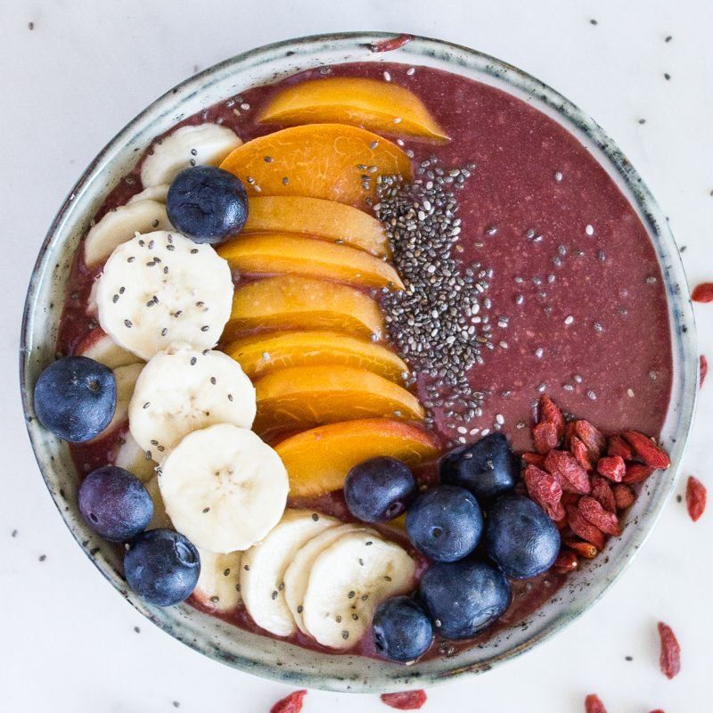 foodiesfeed.com vegan strawberry smoothie bowl